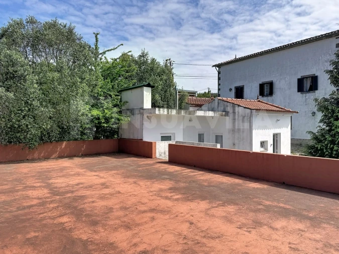 Moradia T4 para Venda em Dem Foto 47