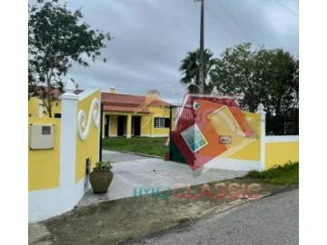 Moradia T3 para Venda em Glória do Ribatejo e Granho