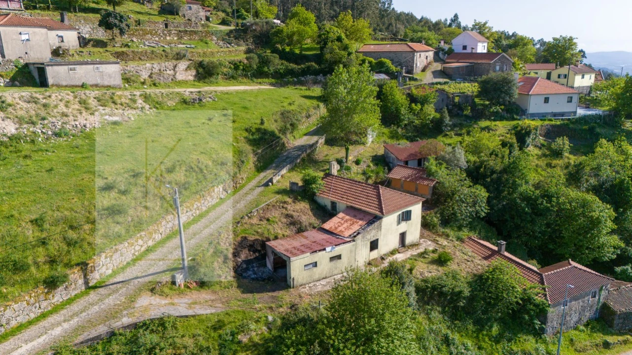 Moradia T3 para Venda em Labrujó, Rendufe e Vilar do Monte Foto 1