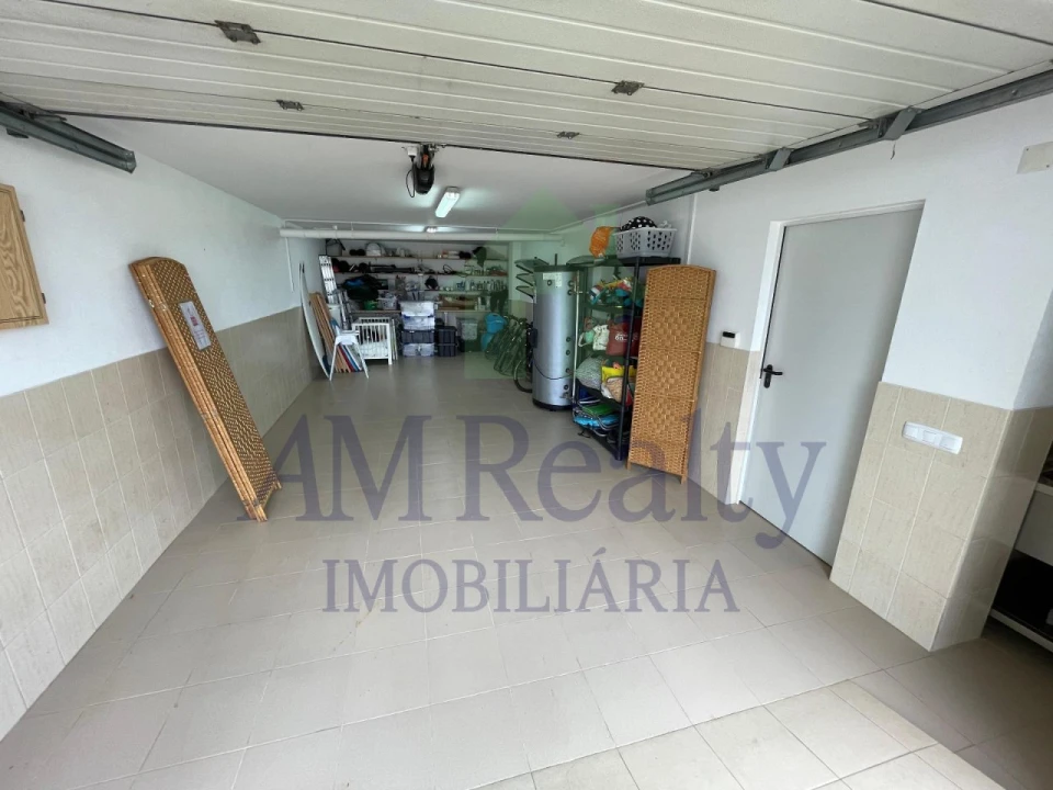 Moradia T4 para Venda em Ferrel Foto 26
