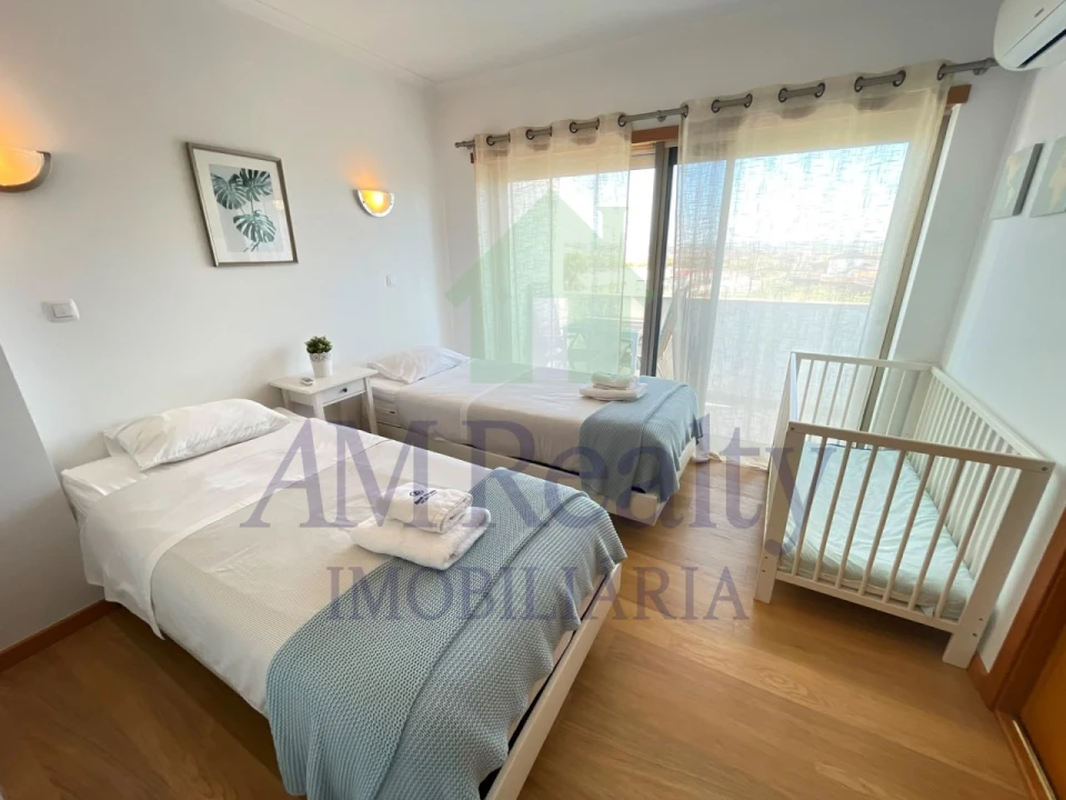 Moradia T4 para Venda em Ferrel Foto 7