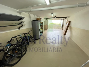 Moradia T4 para Venda em Ferrel