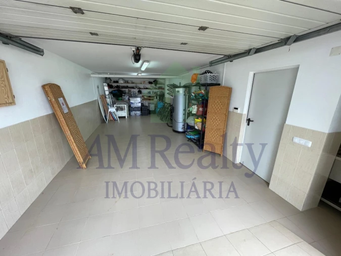 Moradia T4 para Venda em Ferrel Foto 26
