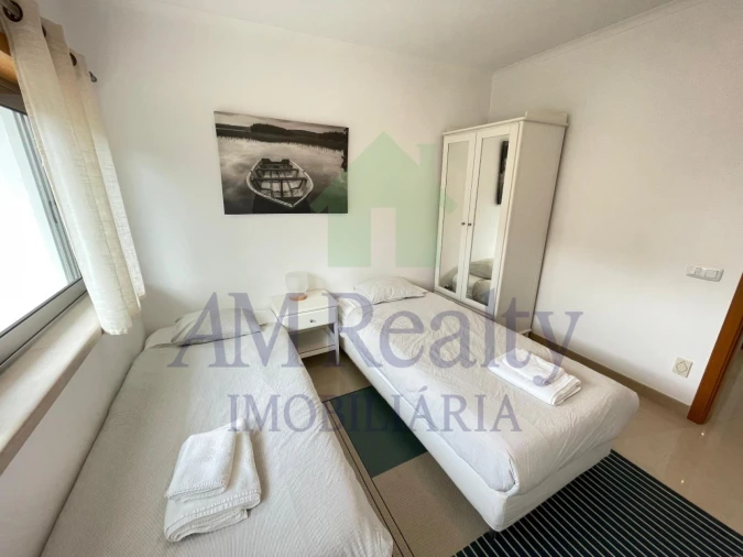 Moradia T4 para Venda em Ferrel Foto 9
