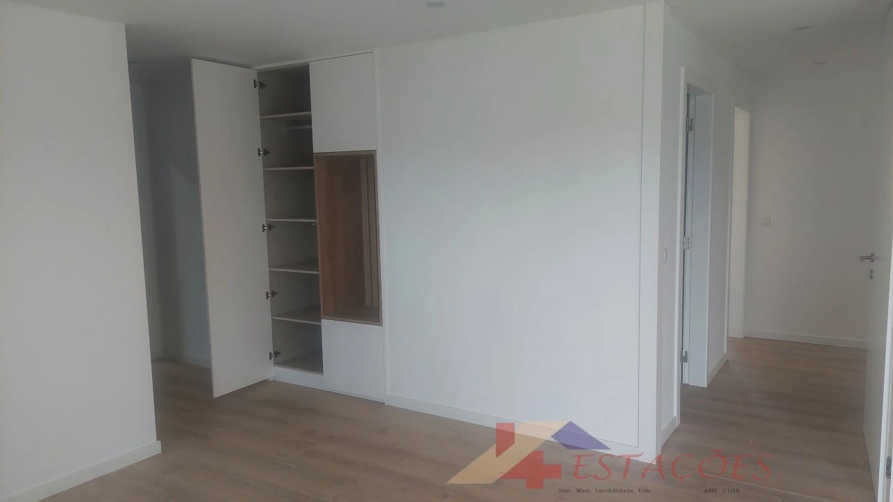 Apartamento T3 para Venda em Pombal Foto 5