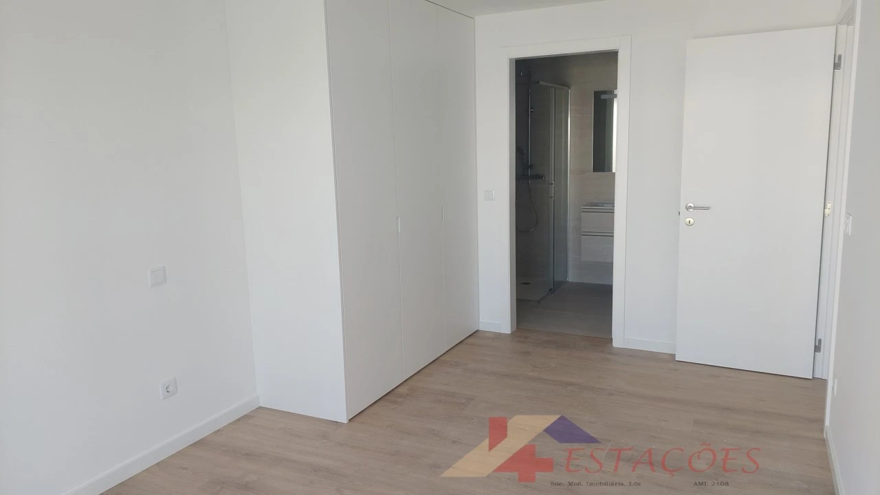 Apartamento T3 para Venda em Pombal Foto 13