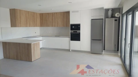 Apartamento T3 para Venda em Pombal