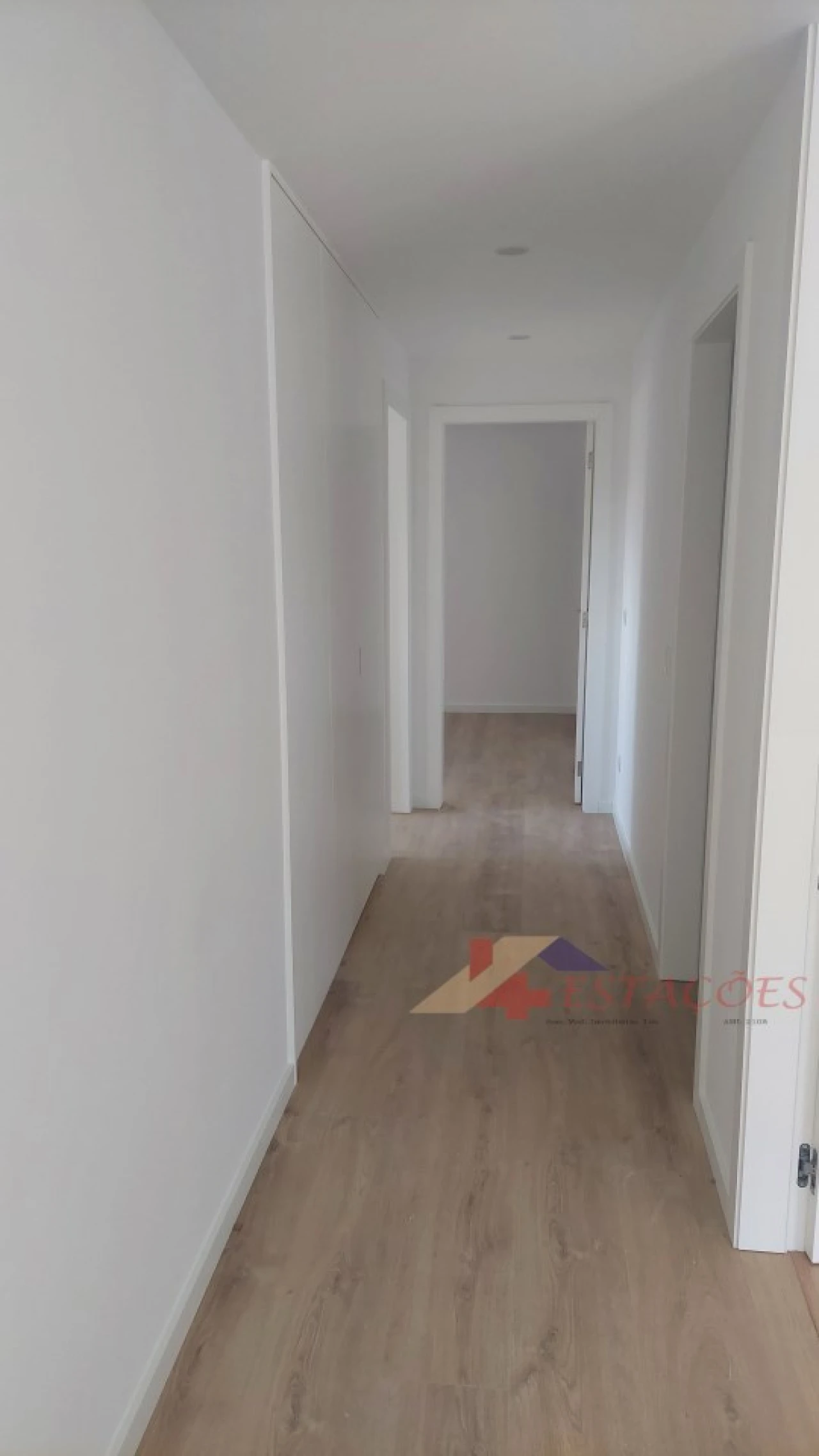Apartamento T4 para Venda em Pombal Foto 5