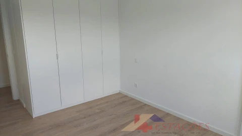 Apartamento T4 para Venda em Pombal