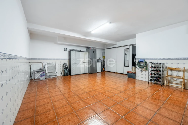 Moradia T4 para Venda em Gulpilhares e Valadares Foto 38