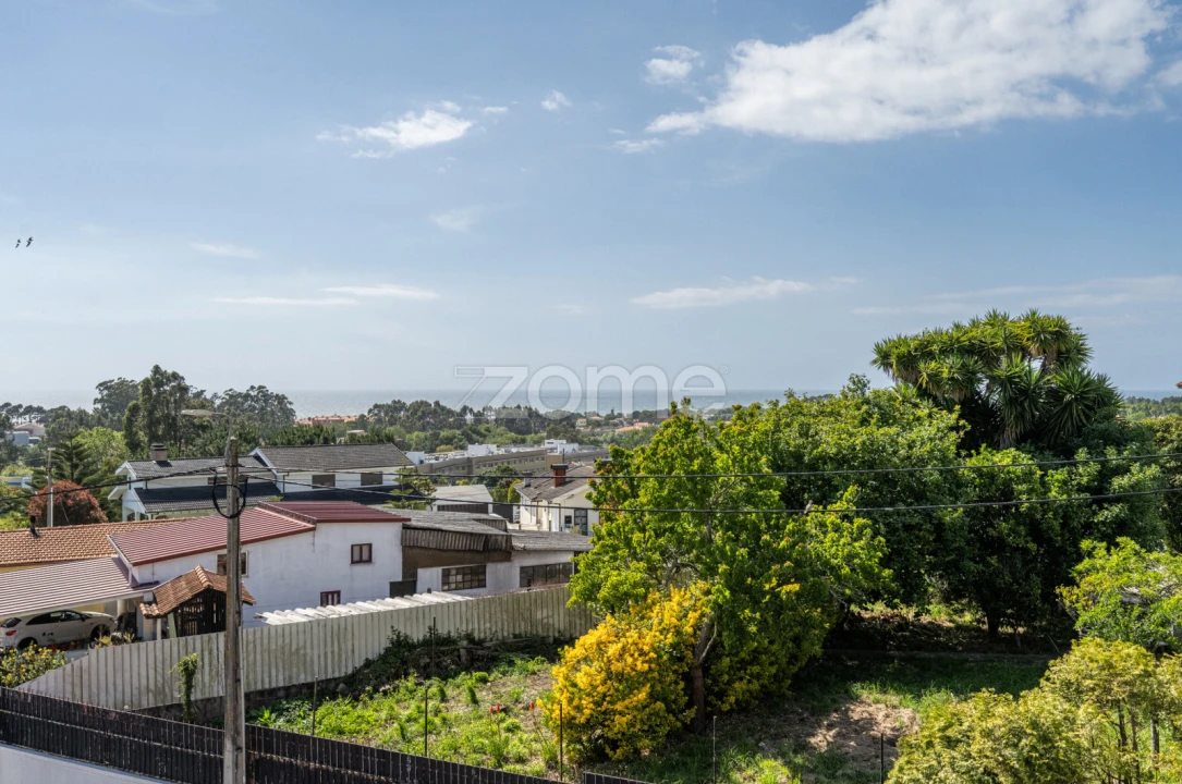 Moradia T4 para Venda em Gulpilhares e Valadares Foto 36