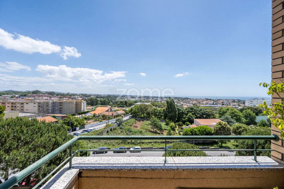 Apartamento T3 para Venda em Canidelo Foto 5