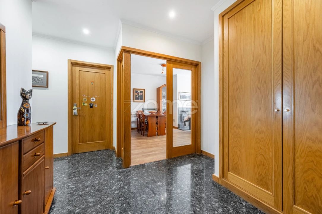 Apartamento T3 para Venda em Canidelo Foto 3
