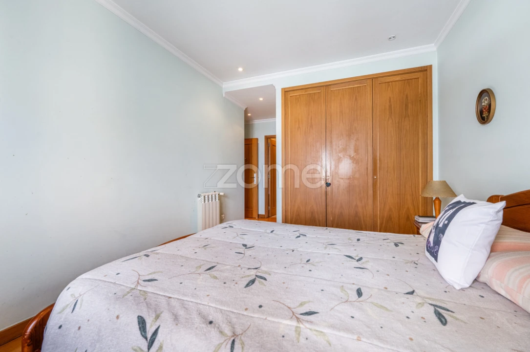 Apartamento T3 para Venda em Canidelo Foto 9