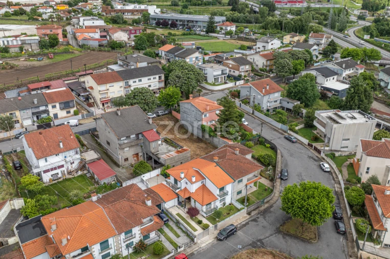 Terreno para Venda em Real, Dume e Semelhe Foto 5