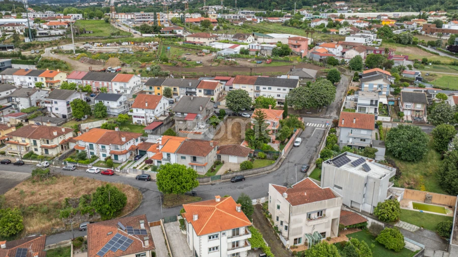 Terreno para Venda em Real, Dume e Semelhe