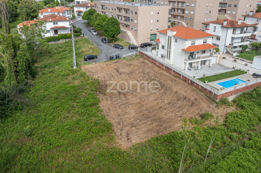 Terreno para Venda em Real, Dume e Semelhe Foto 5