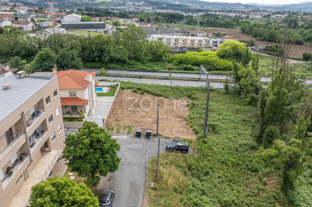 Terreno para Venda em Real, Dume e Semelhe Foto 7