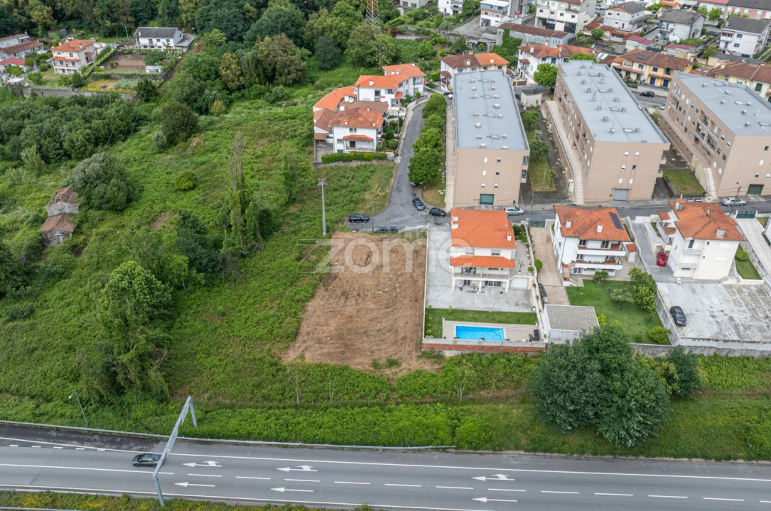 Terreno para Venda em Real, Dume e Semelhe Foto 9