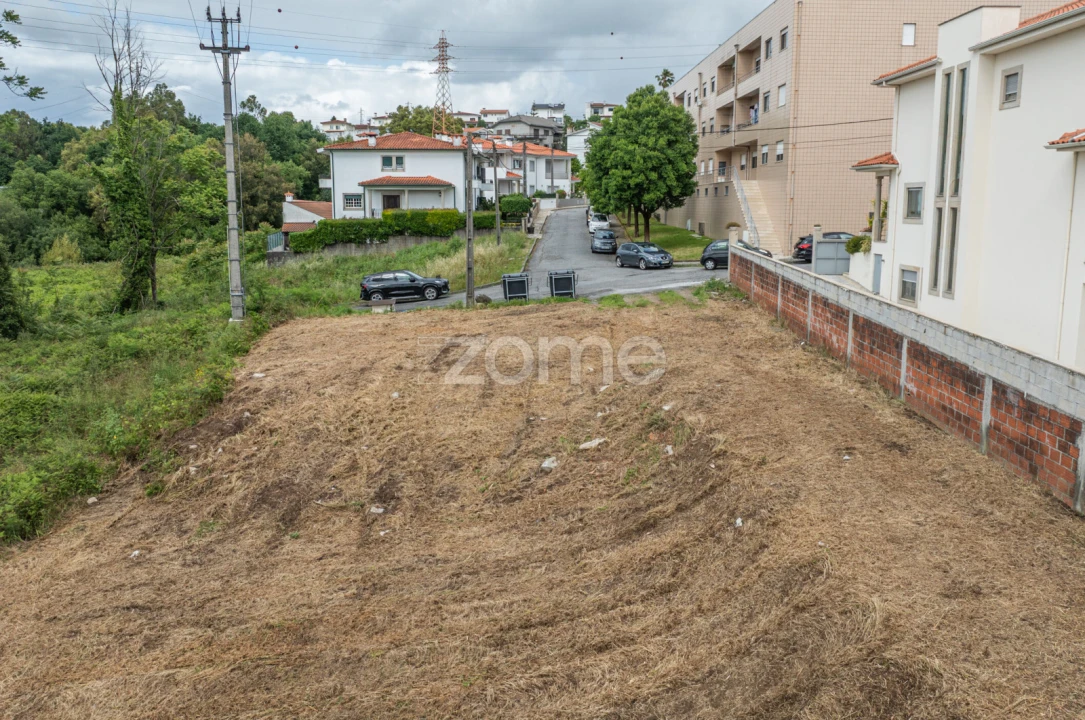 Terreno para Venda em Real, Dume e Semelhe Foto 11