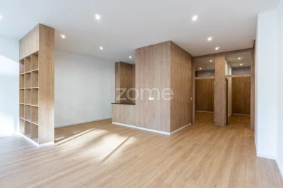 Apartamento T2 para Venda em Cedofeita, Santo Ildefonso, Sé, Miragaia, São Nicolau e Vitória