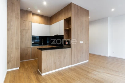 Apartamento T2 para Venda em Cedofeita, Santo Ildefonso, Sé, Miragaia, São Nicolau e Vitória
