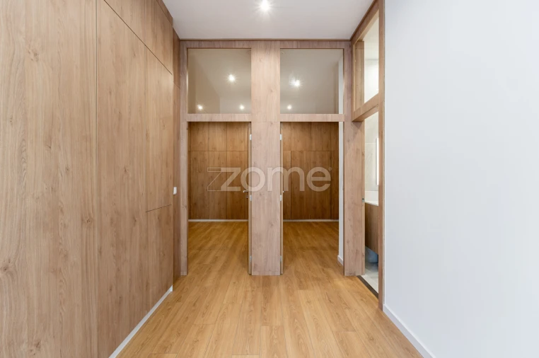Apartamento T2 para Venda em Cedofeita, Santo Ildefonso, Sé, Miragaia, São Nicolau e Vitória Foto 9