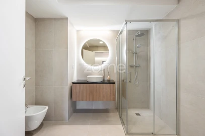 Apartamento T3 para Venda em Santa Marinha e São Pedro da Afurada