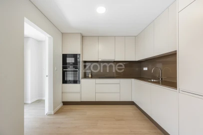 Apartamento T3 para Venda em Santa Marinha e São Pedro da Afurada