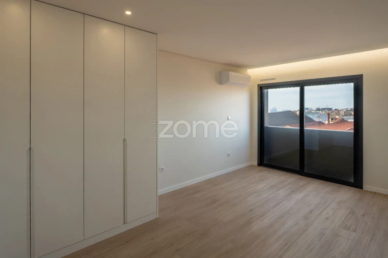 Apartamento T3 para Venda em Santa Marinha e São Pedro da Afurada Foto 9