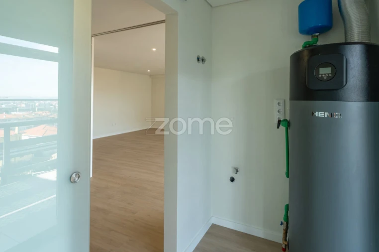 Apartamento T3 para Venda em Santa Marinha e São Pedro da Afurada Foto 6