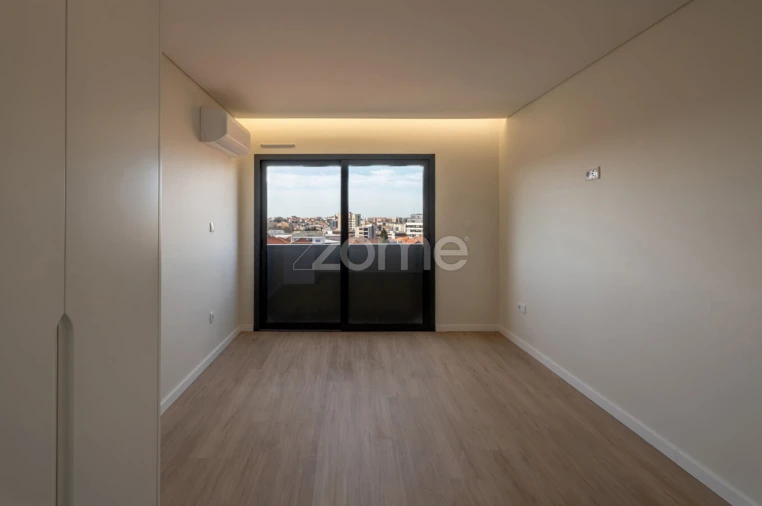 Apartamento T3 para Venda em Santa Marinha e São Pedro da Afurada Foto 18