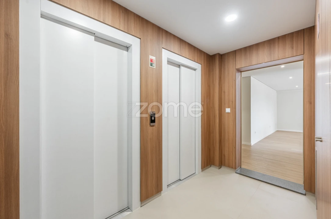 Apartamento T3 para Venda em Santa Marinha e São Pedro da Afurada Foto 26
