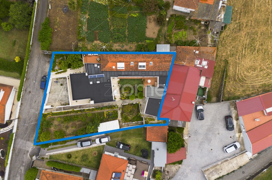 Moradia T4 para Venda em Gulpilhares e Valadares Foto 37