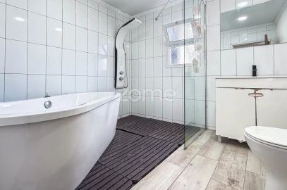 Moradia T3 para Venda em Santo Antonio