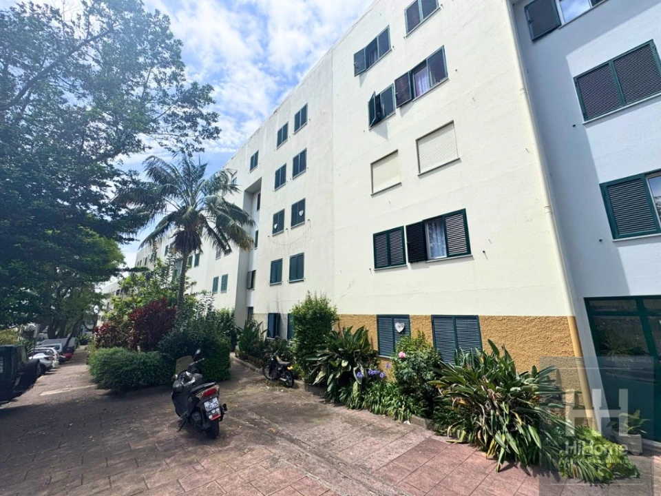 Apartamento T2 para Venda em São Martinho Foto 6