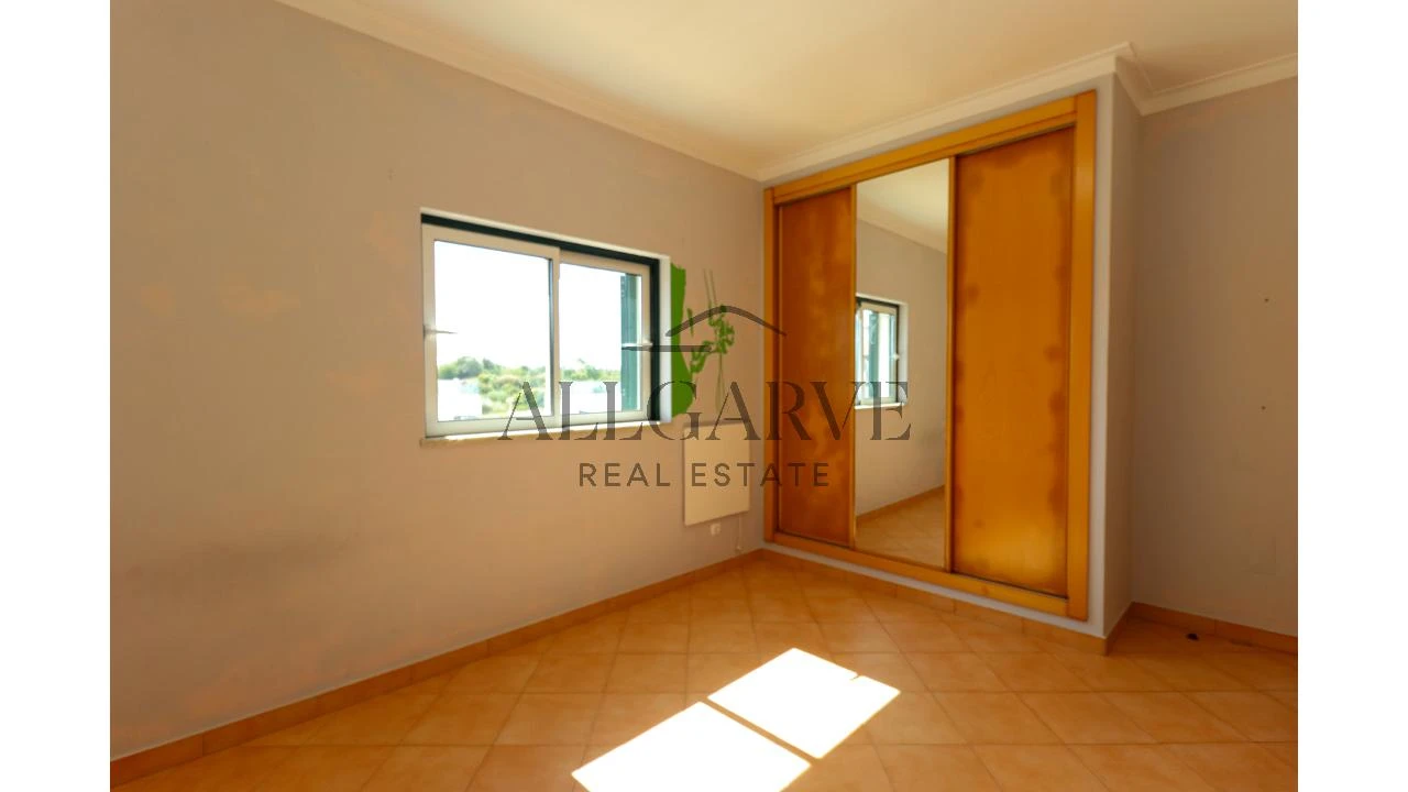 Moradia T3 para Venda em Alvor Foto 18
