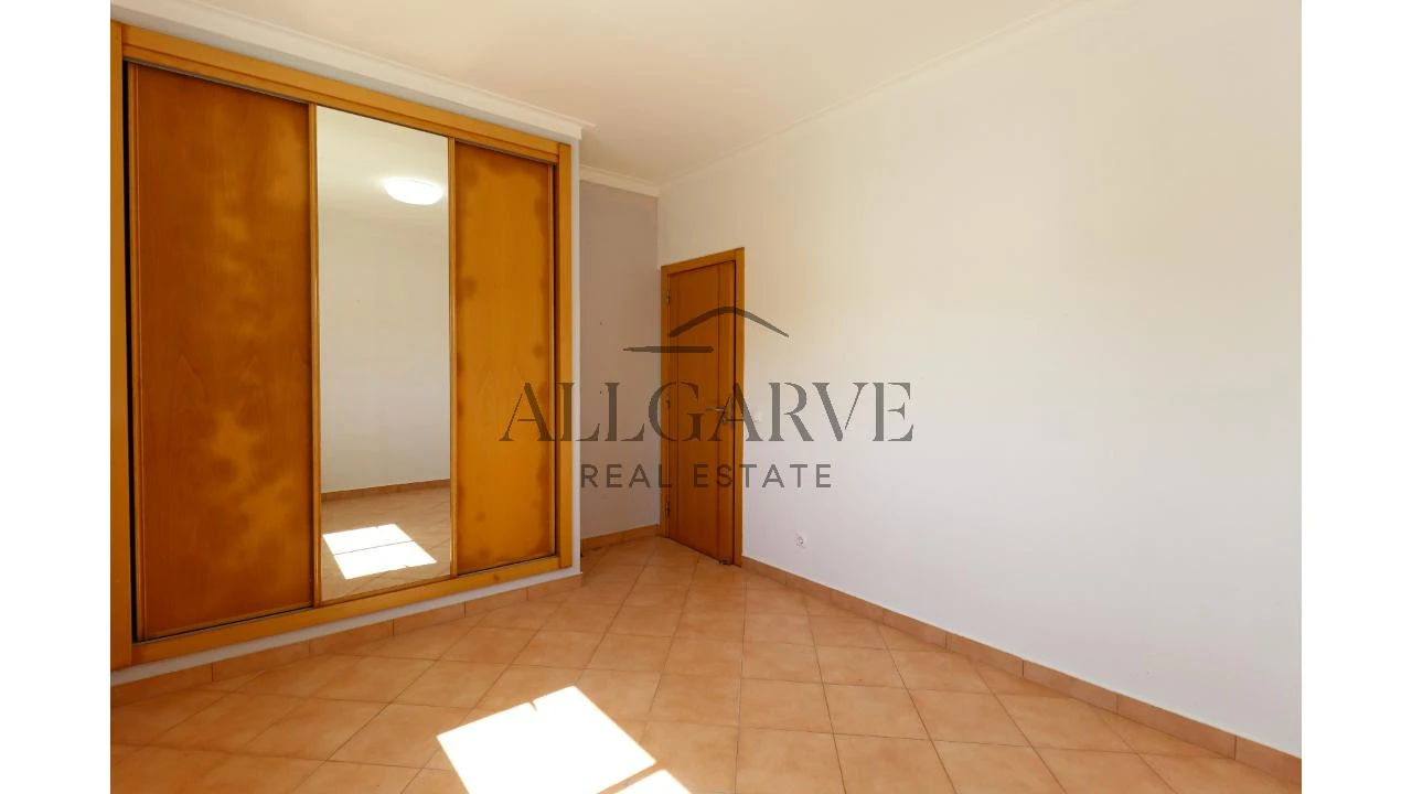 Moradia T3 para Venda em Alvor Foto 19