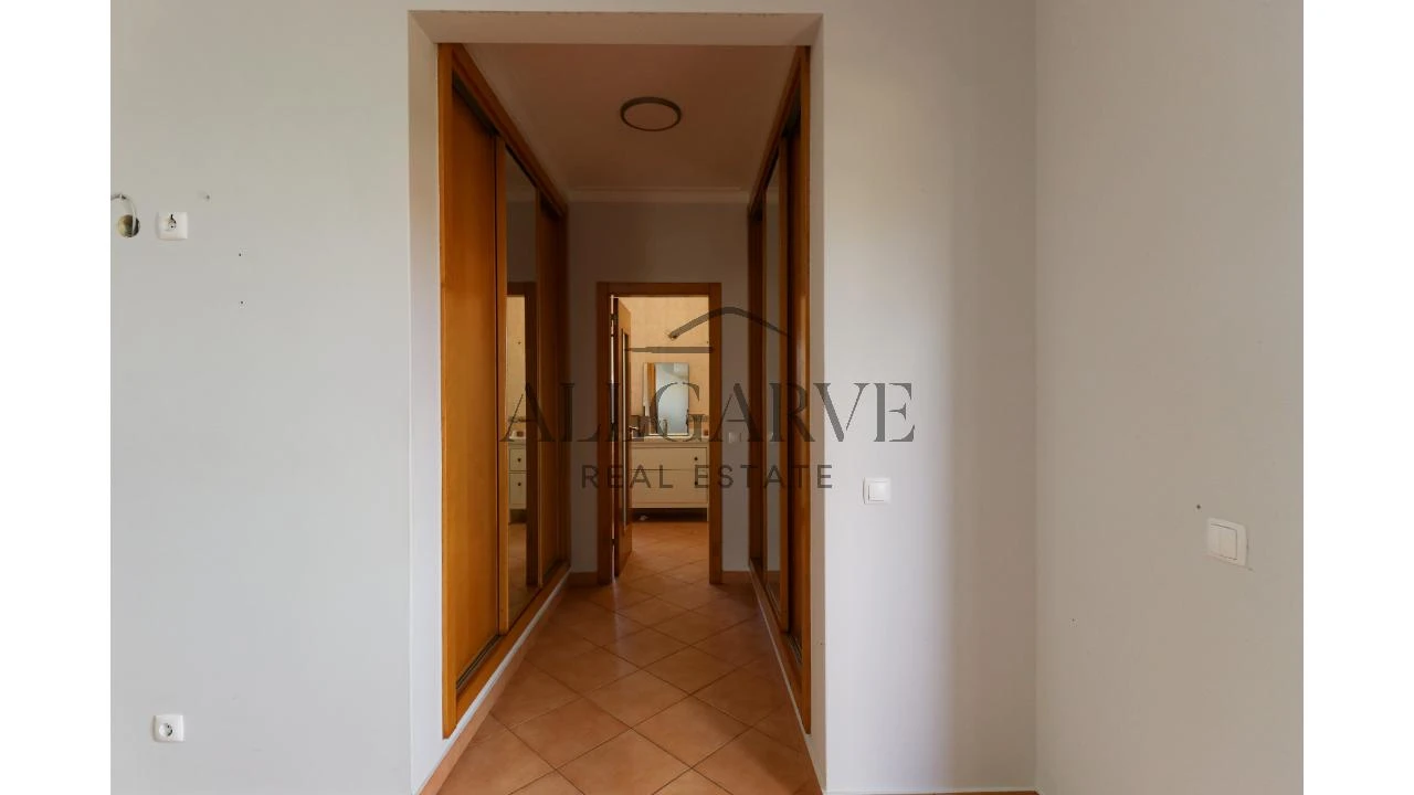 Moradia T3 para Venda em Alvor Foto 28