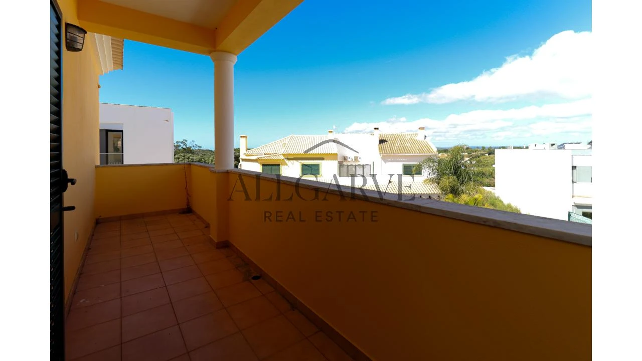 Moradia T3 para Venda em Alvor Foto 31