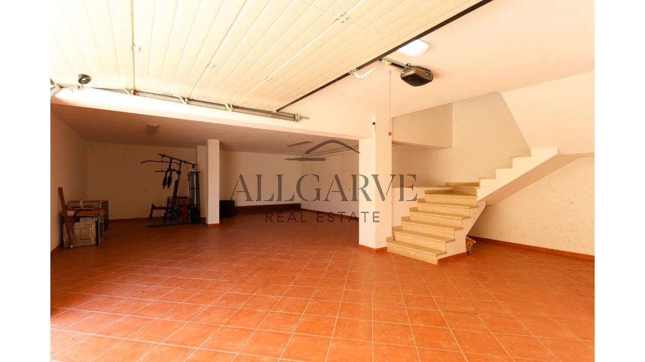 Moradia T3 para Venda em Alvor Foto 34
