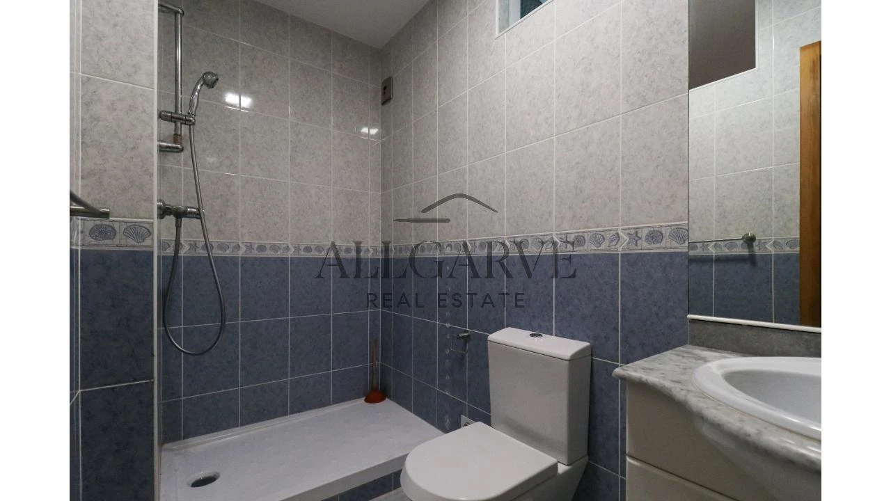 Moradia T3 para Venda em Alvor Foto 37