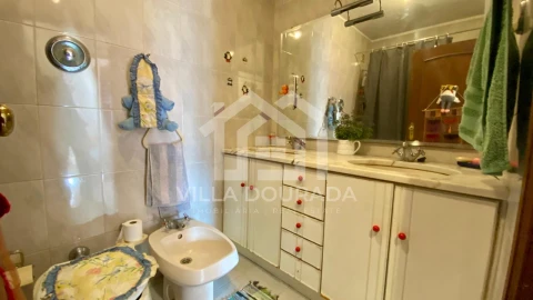 Apartamento T2 para Venda em Cidade da Maia