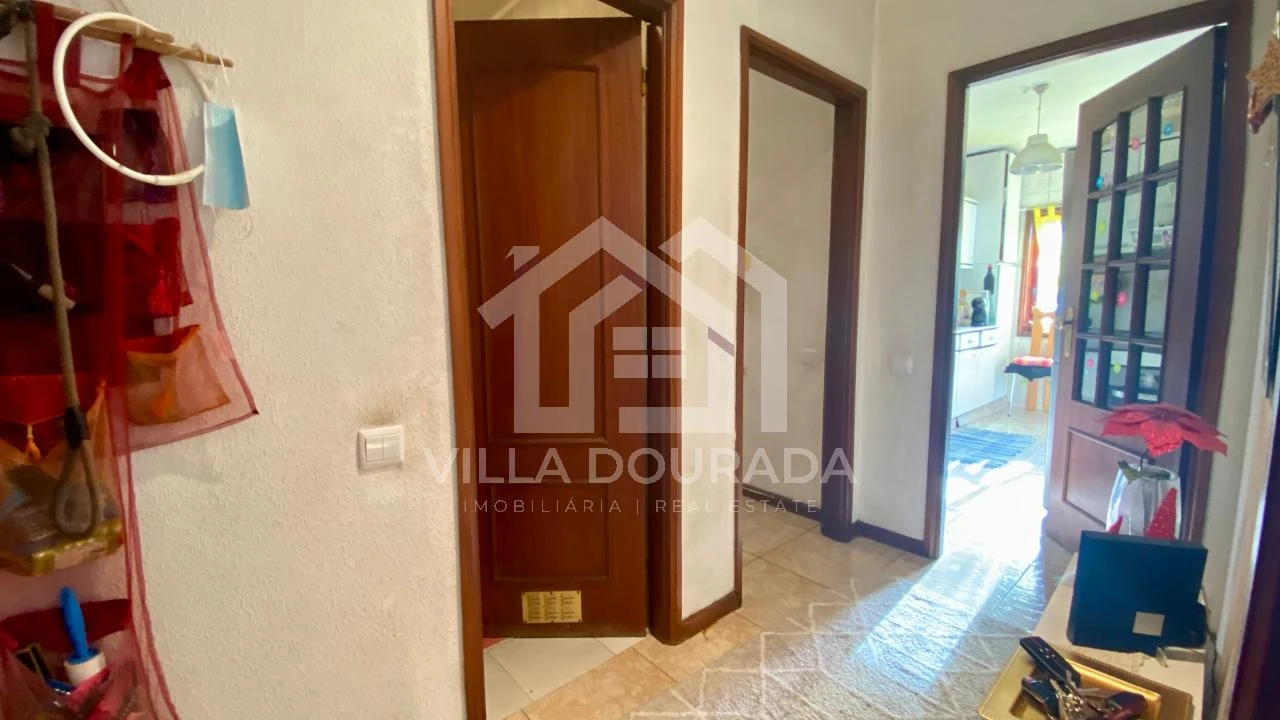 Apartamento T2 para Venda em Cidade da Maia Foto 12