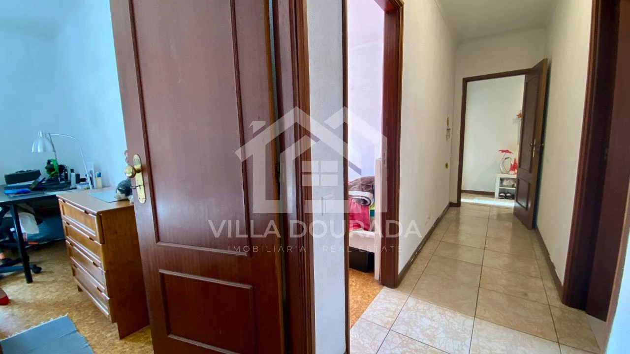 Apartamento T2 para Venda em Cidade da Maia Foto 13