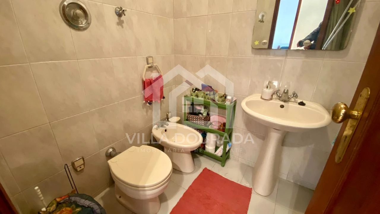 Apartamento T2 para Venda em Cidade da Maia Foto 15
