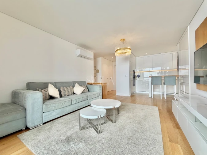 Apartamento T2 para Arrendamento em Canidelo Foto 5