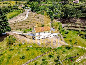 Moradia T3 para Venda em Famalicão