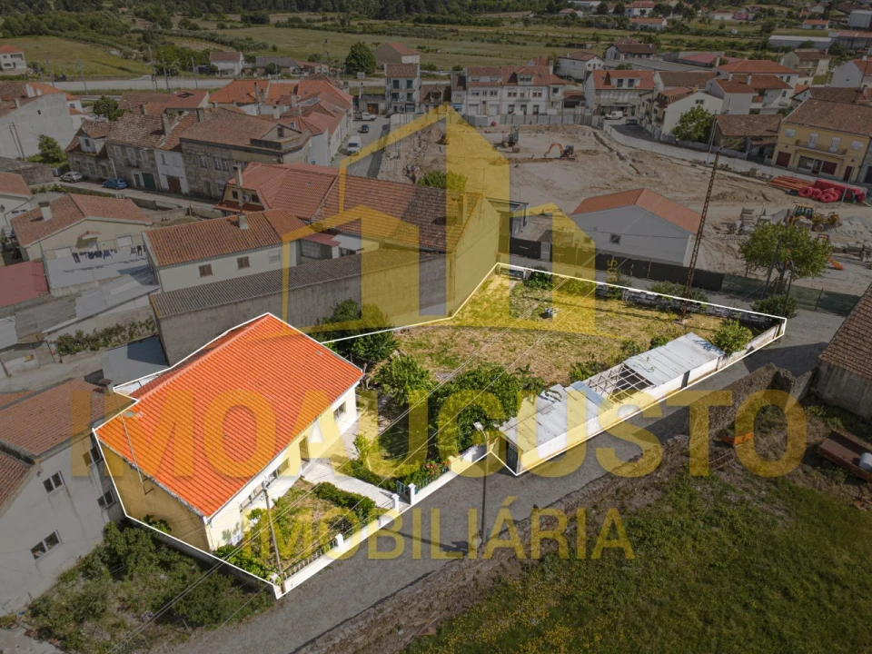 Moradia T2 para Venda em Vila Franca das Naves e Feital Foto 3
