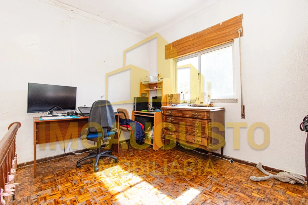 Moradia T2 para Venda em Vila Franca das Naves e Feital Foto 15